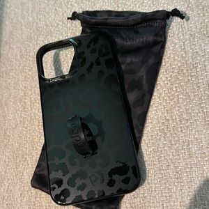 iPhone 13 Pro Max Midnight leopard case